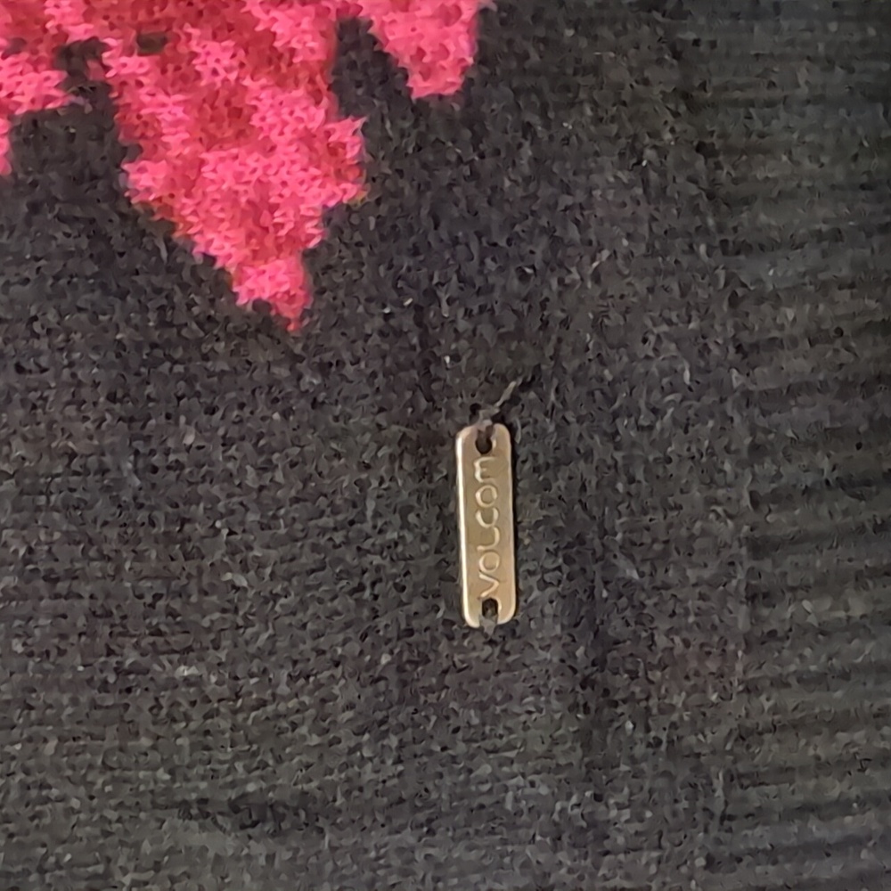 Sweater - Picture 4 of 8